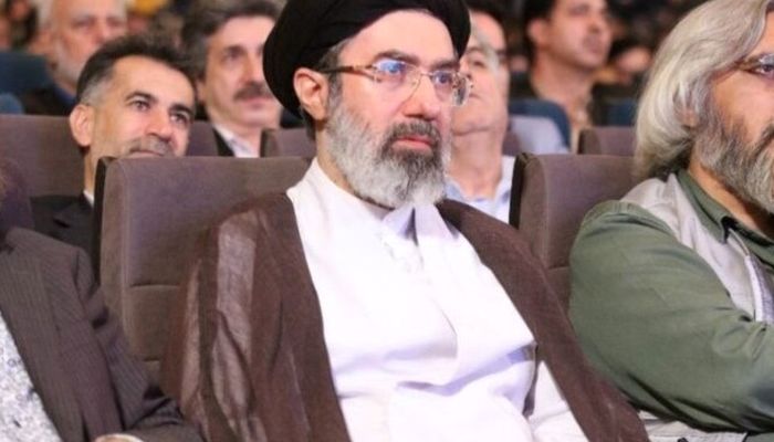 تعیین جایزه ۱۰ میلیون دلار برای اطلاعات رهبر انقلاب
