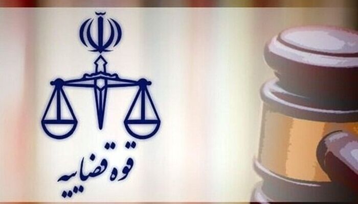 برخورد قاطع و شدید با افرادی که با دشمن همکاری کنند