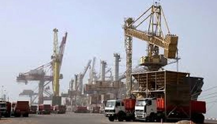 رئیس سازمان توسعه تجارت: در جهان به عنوان فروشنده کالای خام و نیمه خام، شناخته می‌شویم