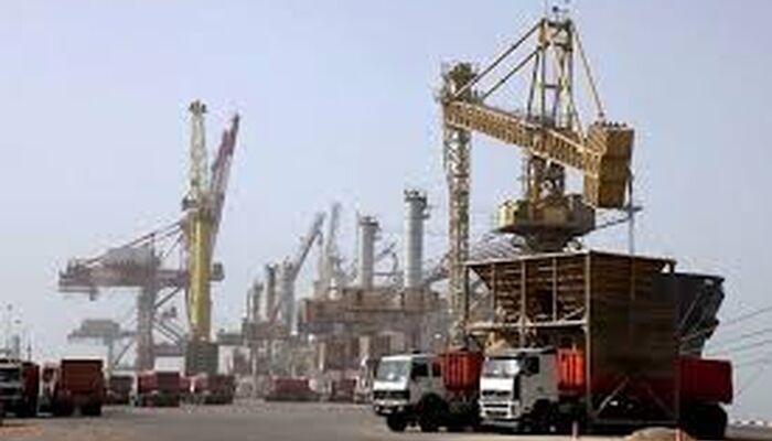 رئیس سازمان توسعه تجارت: در جهان به عنوان فروشنده کالای خام و نیمه خام، شناخته می‌شویم