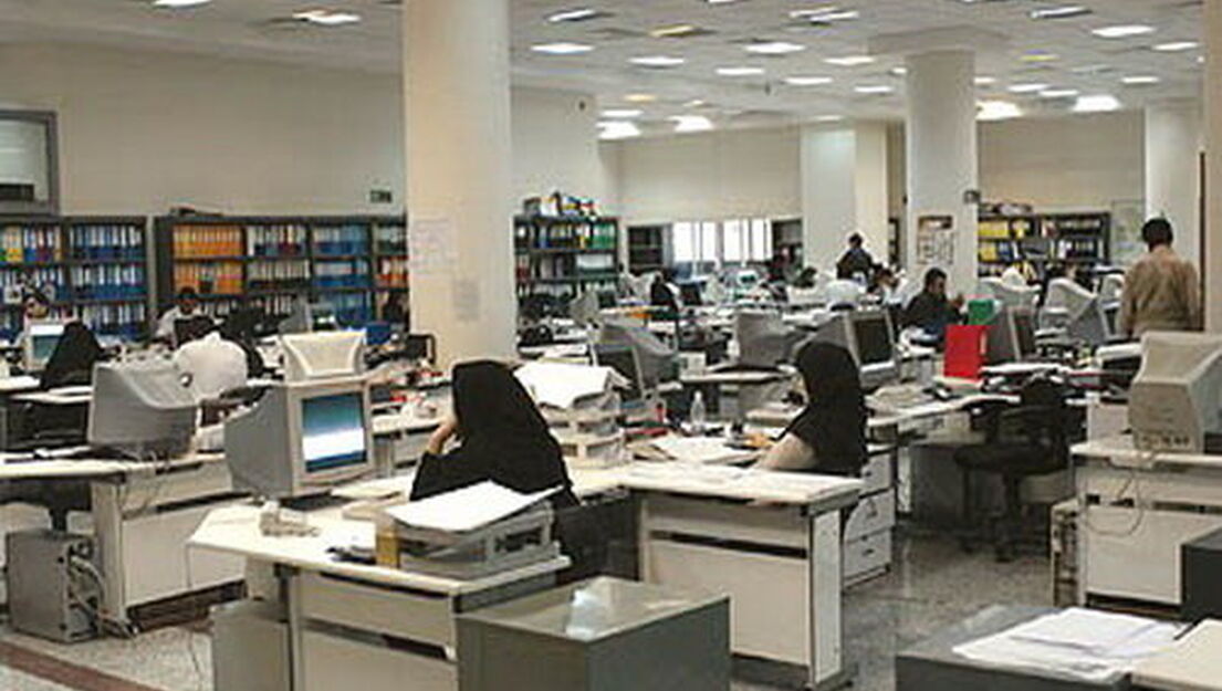ابلاغ ضوابط جدید رفت‌وآمد کارکنان دولت/وام خرید وسایل نقلیه برقی برای کارمندان