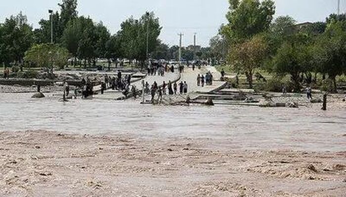 سیلاب در فارس ۹ نفر را به کام مرگ برد