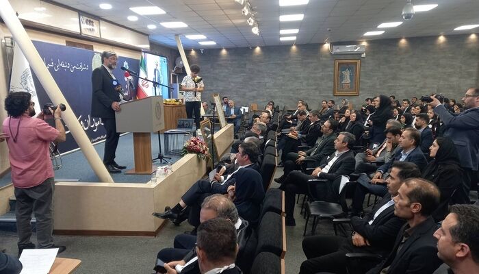 رئیس کل دادگستری استان تهران: وکالت اجباری را دنبال کنید/ منتقد قانون تسهیل هستیم
