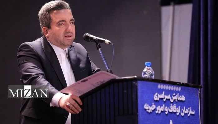 تمام اسناد مالکیت دفترچه‌ای جمع‌آوری می‌شود