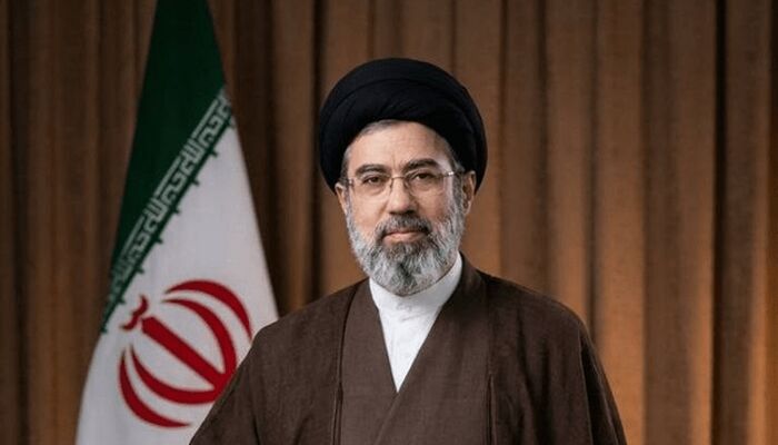 رهبر انقلاب: فصل نوین خلیج فارس و تنگه هرمز در حال رقم خوردن است