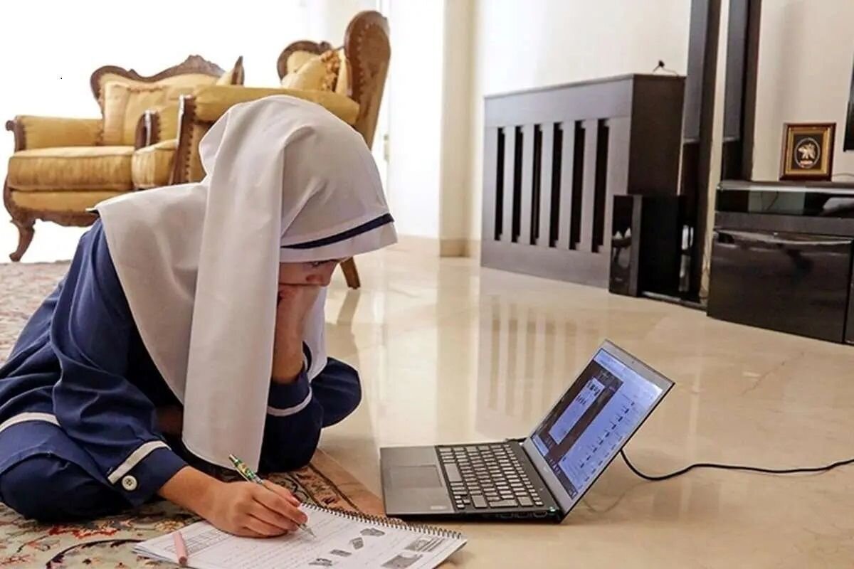 آشفته؛ مثل سیستم آموزشی کشور/ مراقب تصمیمات زخمی و جنگ زده باشید