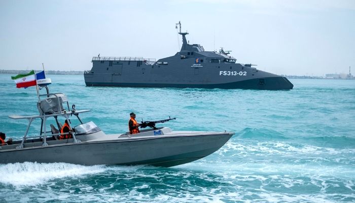 سپاه: ۲۶ کشتی با هماهنگی از تنگه هرمزعبور کردند