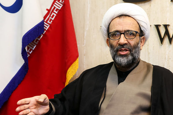 عضو هیئت مدیره مجلس: گرانی اینترنت در مقابل چه خدمات جدیدی است؟