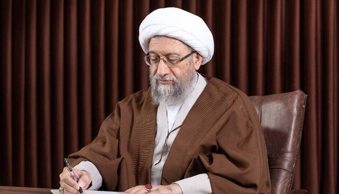 آملی لاریجانی: صبر و سکوت نجیبانه شهید لاریجانی در جفاها، درس اخلاق‌ بود