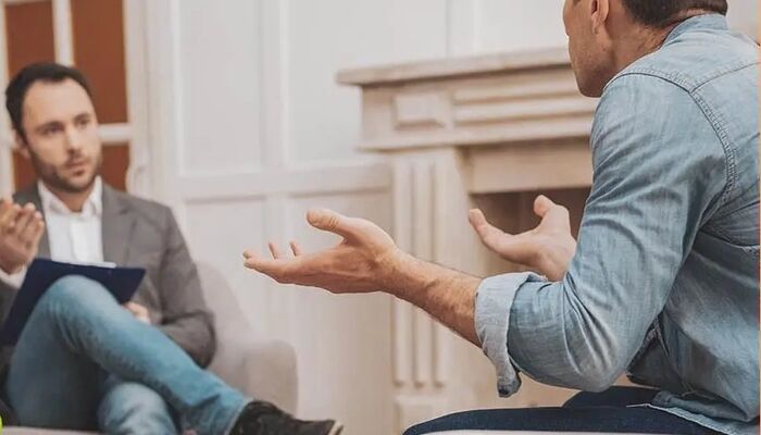 استقرار روانشناس و مشاور در کانون وکلای مرکز