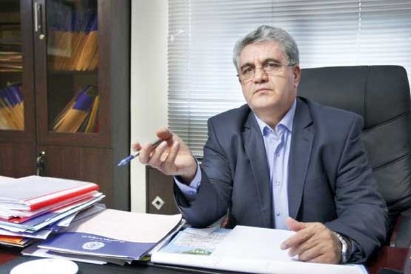 رسانه می‌تواند آگاهی اولیه ایجاد کند، اما جایگزین آموزش تخصصی نمی‌شود