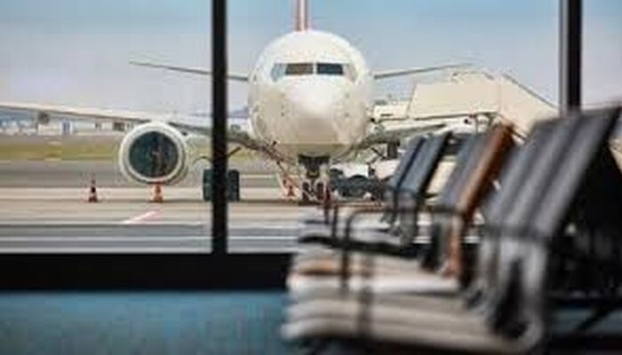 انجمن فرودگاه‌های اروپا: ۳ هفته دیگر تنگه هرمز بسته بماند پروازها مختل می‌شود