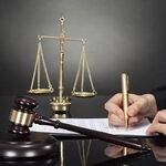 مصوبه هیات مدیره کانون وکلای کردستان درباره اعطای پروانه وکالت تخصصی
