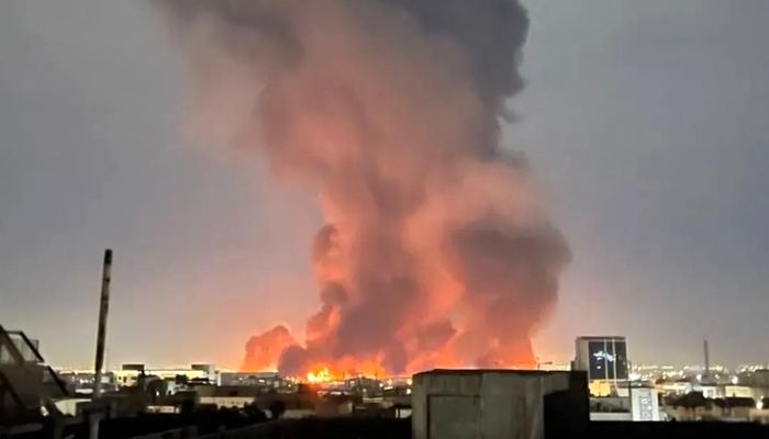 ادامه شدید نبرد و جنگ پالایشگاه‌ها/مهرآباد هدف قرار گرفت/ به‌روزرسانی می‌شود