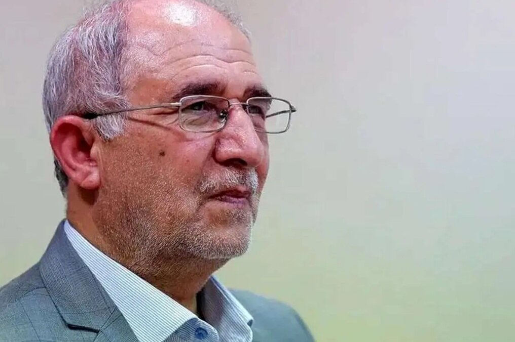 علایی: احتمال اشغال جزایر کم است، اما ایران در آن صورت تمامی خطر قرمزها را کنار خواهد گذاشت