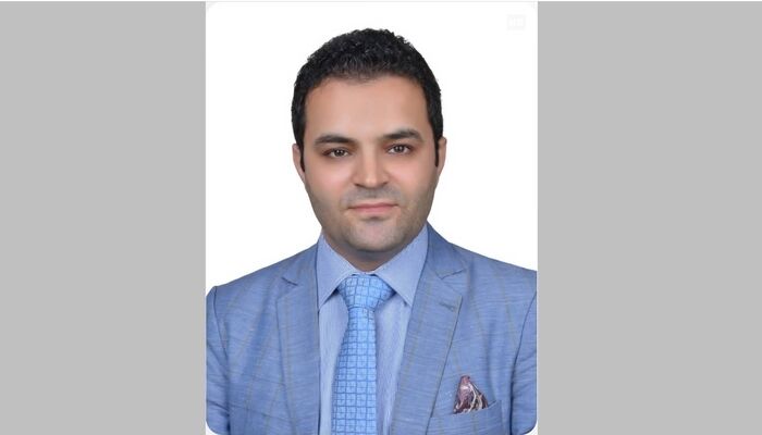نقدی تحلیلی بر اظهارات معاون راهبردی قوه قضاییه درباره «حذف وکیل» با اتکا به هوش مصنوعی