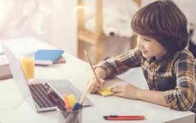 تأثیر تعطیلی و مجازی شدن مدارس بر اجتماعی شدن کودکان