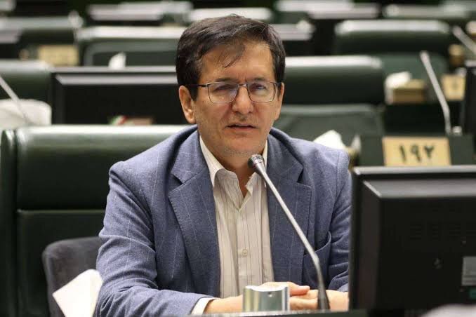سونامی پذیرش فله‌ای در وکالت، کارشناسی و سردفتری داریم؛ رسیدگی به تغییرات آیین دادرسی کیفری تا دو جلسه به پایان می‌رسد