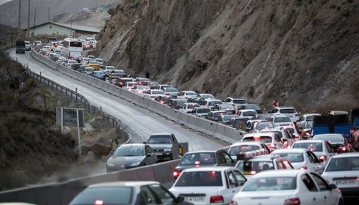  ترافیک سنگین در این جاده شمالی