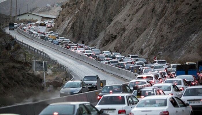  ترافیک سنگین در این جاده شمالی