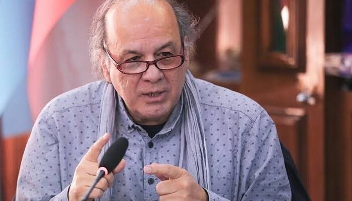 داستان " لر بیسواد" و آن تازه به دوران رسیده "باسواد"