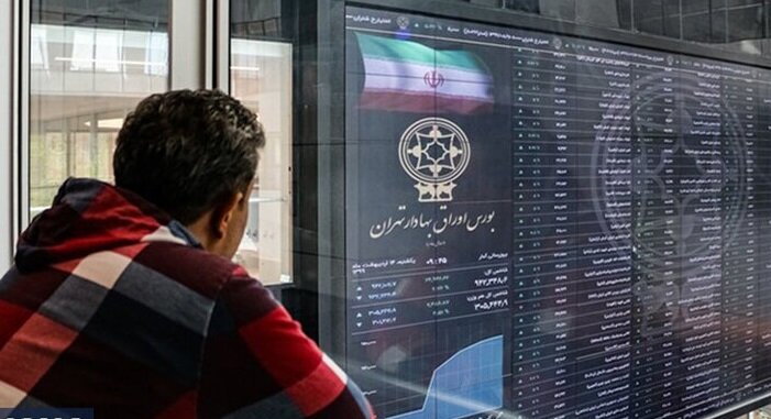 بسته بودن بازار بورس و سونامی زیان به محض بازگشایی