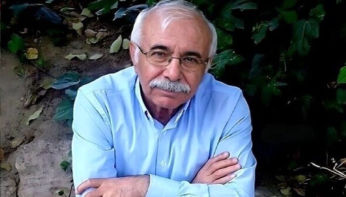 مردی که زنده بود تا به غزل فکر کند!